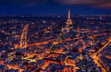 Bals cladestins à Paris la nuit